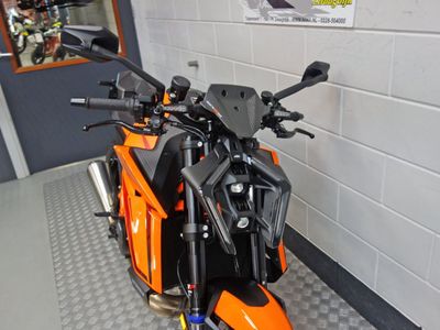 KTM 1390 SUPER DUKE R EVO – foto 4