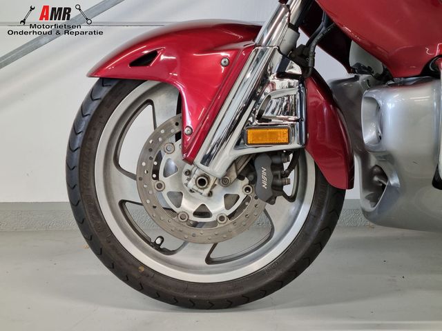 honda - gl-1800-goldwing