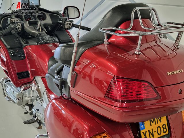 honda - gl-1800-goldwing