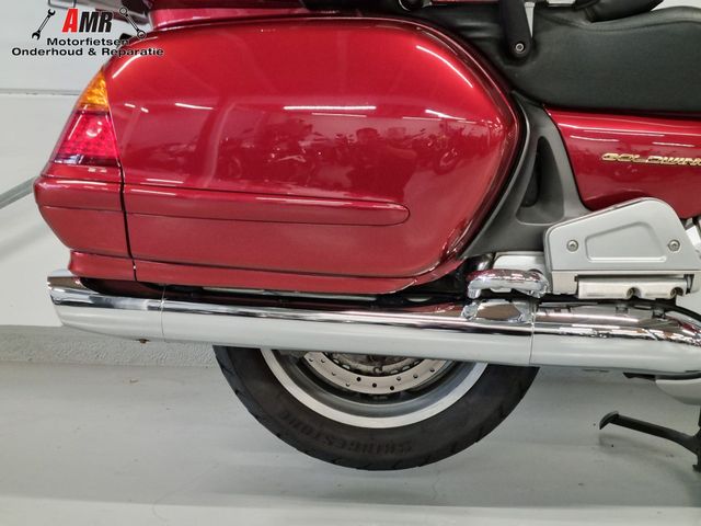 honda - gl-1800-goldwing