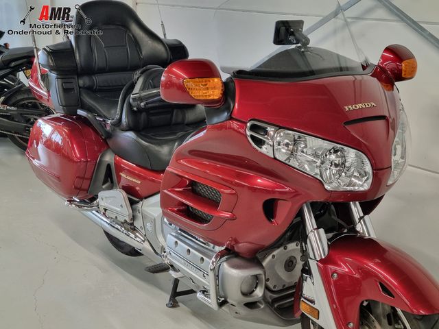 honda - gl-1800-goldwing