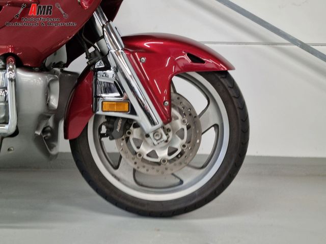 honda - gl-1800-goldwing