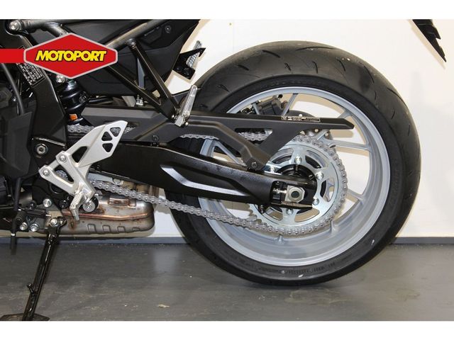 suzuki - gsx-8r
