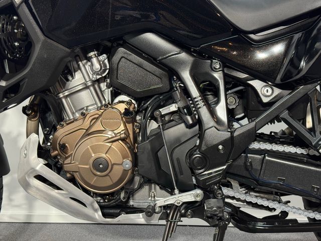 honda - crf-1100-l-africa-twin-adventure-sports