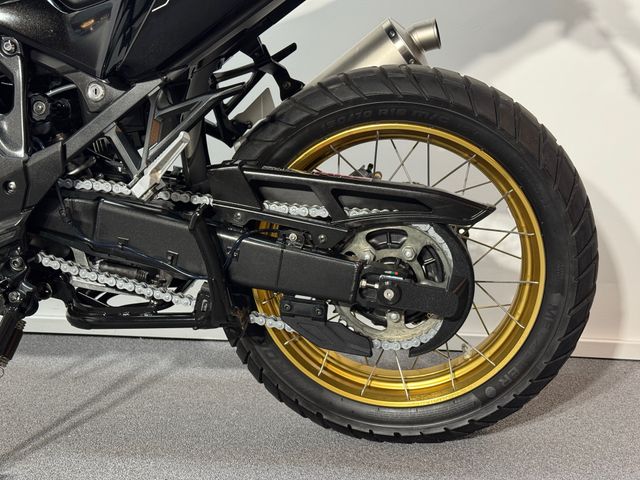 honda - crf-1100-l-africa-twin-adventure-sports