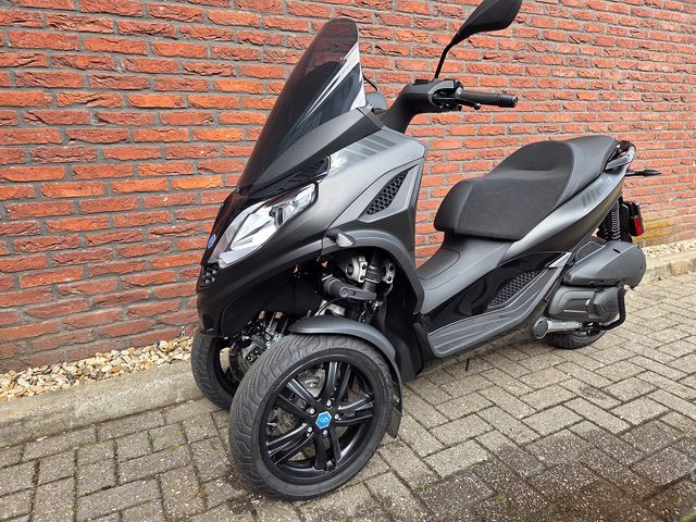 piaggio - mp3-300-hpe