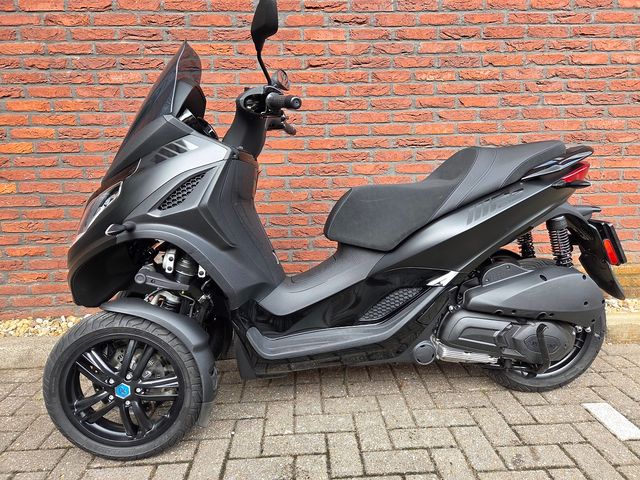 piaggio - mp3-300-hpe