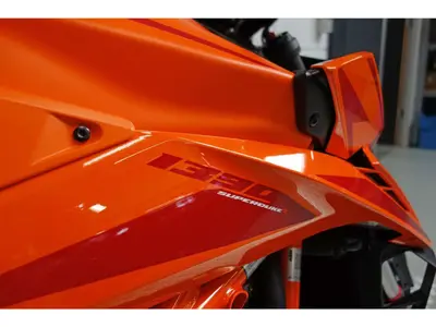 KTM 1390 SUPER DUKE R EVO – foto 4