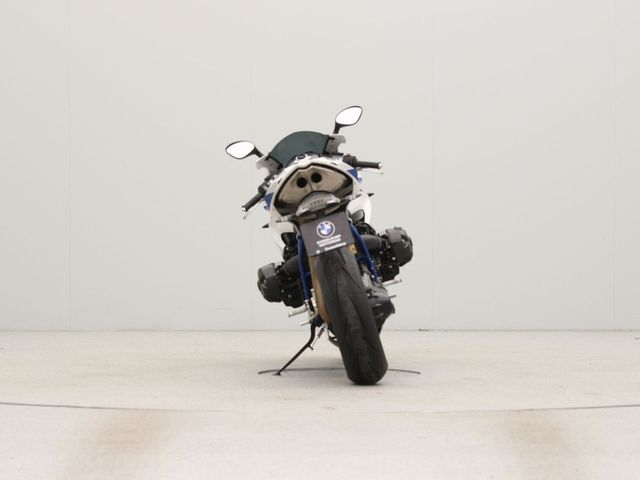 bmw - hp-2-sport