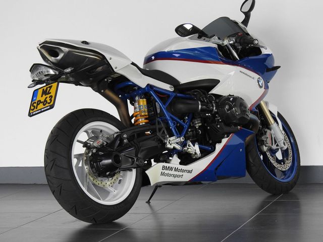 bmw - hp-2-sport