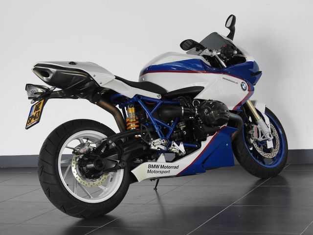bmw - hp-2-sport