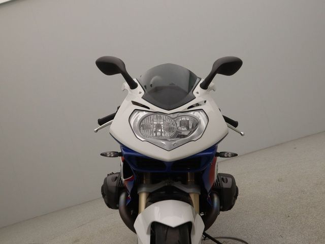 bmw - hp-2-sport