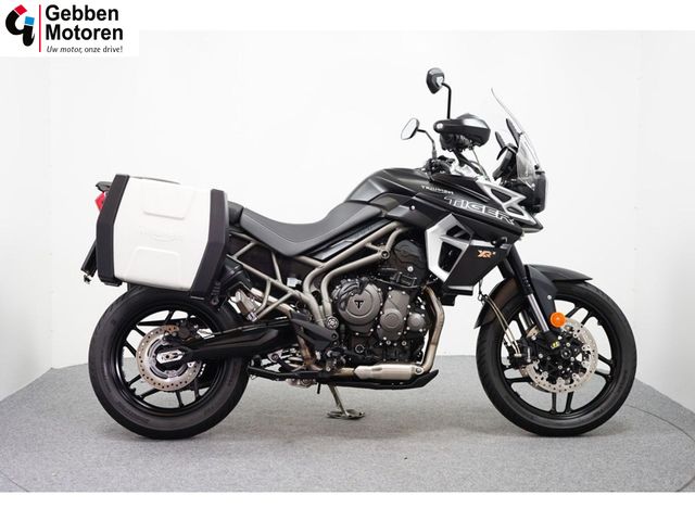 triumph - tiger-800-xrx