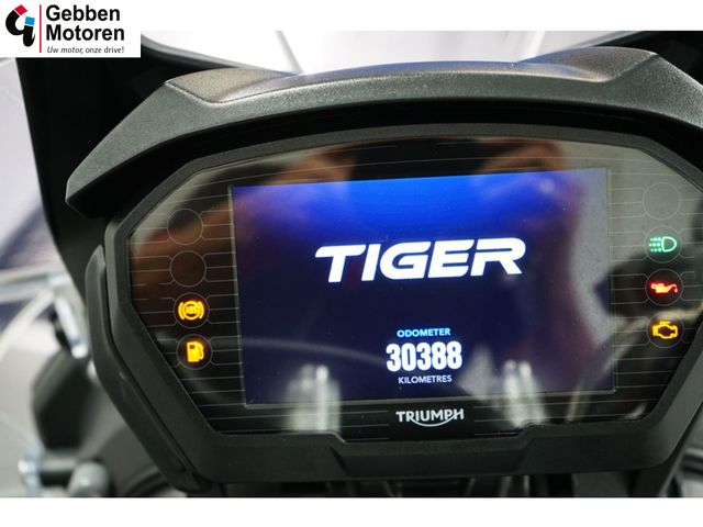 triumph - tiger-800-xrx