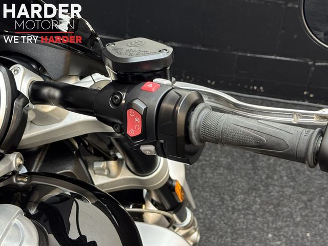 triumph - rocket-3-r