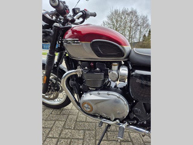 triumph - bonneville--t-120