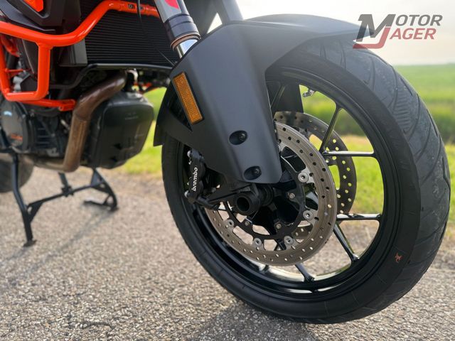 ktm - 1290-super-adventure-s