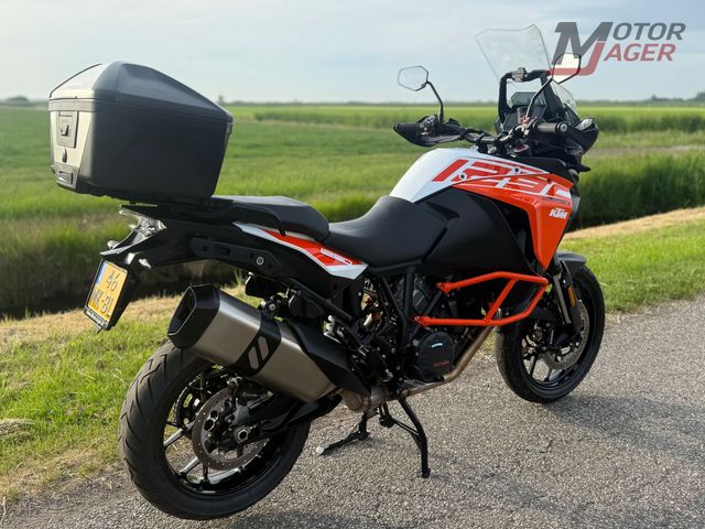 ktm - 1290-super-adventure-s