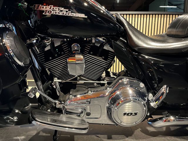 harley-davidson - street-glide-flhx