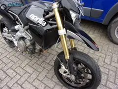 Aprilia Dorsoduro 750 2008 occasion – foto 2 van 11