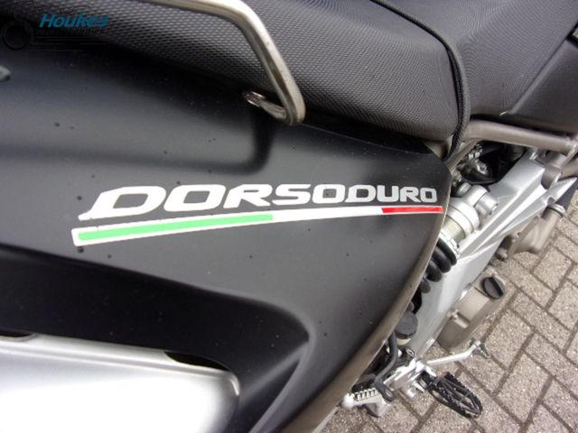 aprilia - dorsoduro-750