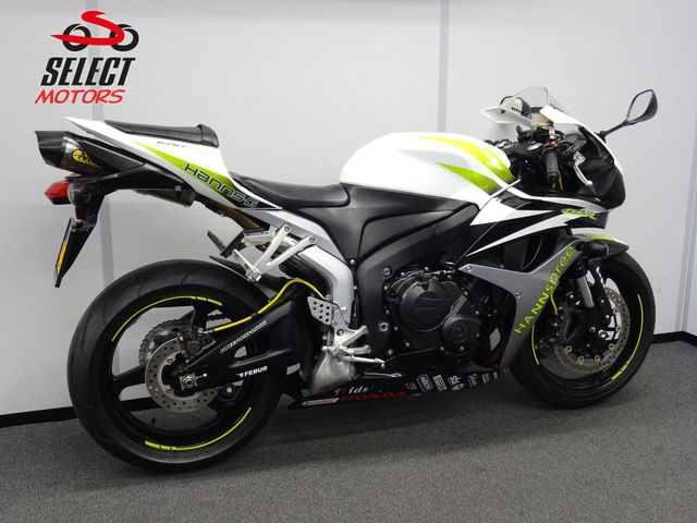 honda - cbr-600-rr