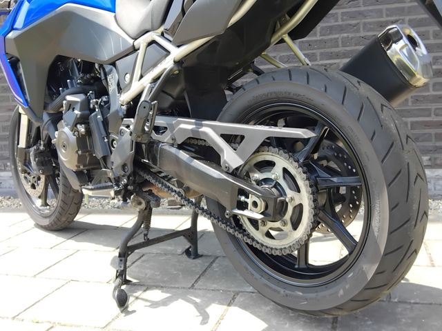 suzuki - v-strom-800