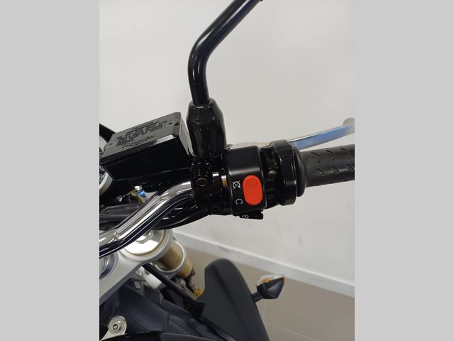 triumph - street-triple-675