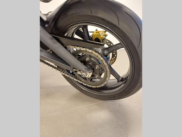 triumph - street-triple-675