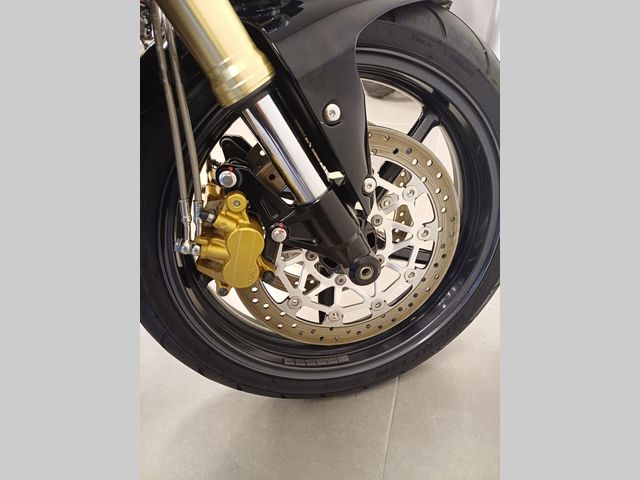 triumph - street-triple-675