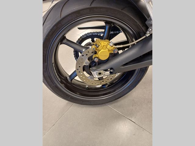 triumph - street-triple-675