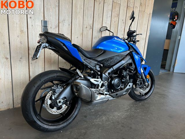 suzuki - gsx-s-950