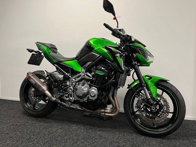 kawasaki - z900