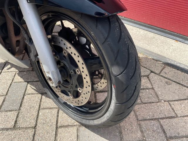 suzuki - gsx-650-f