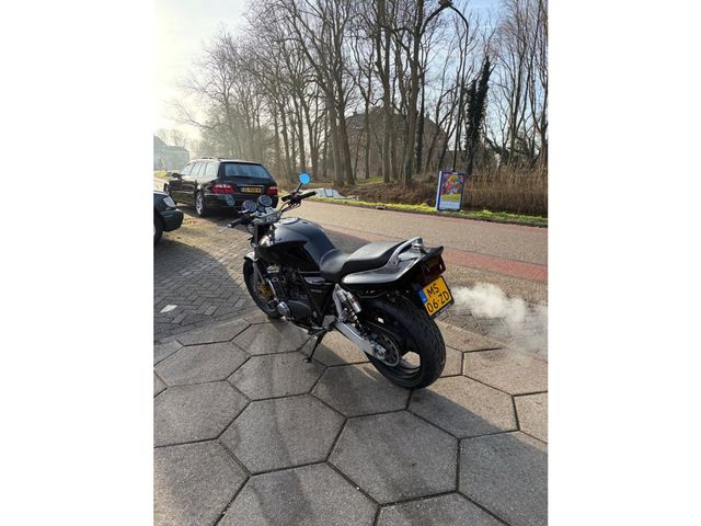 honda - cb-1000-f--big-one