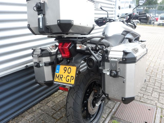 triumph - tiger-800-xrx
