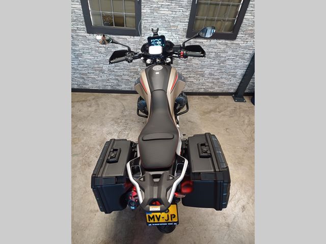 moto-guzzi - v-85-tt-travel-850