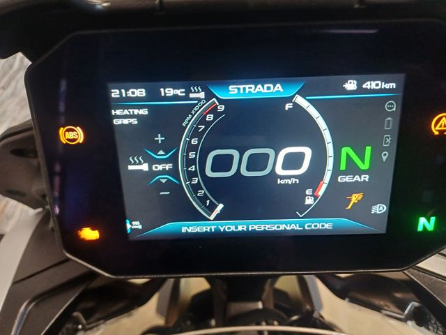 moto-guzzi - v-85-tt-travel-850