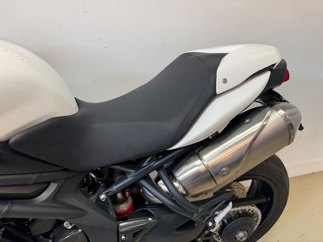 triumph - speed-triple-1050-abs