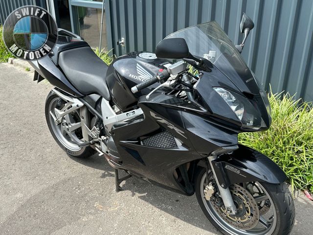 honda - vfr-800