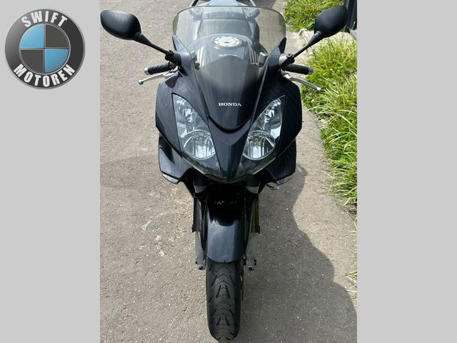 honda - vfr-800