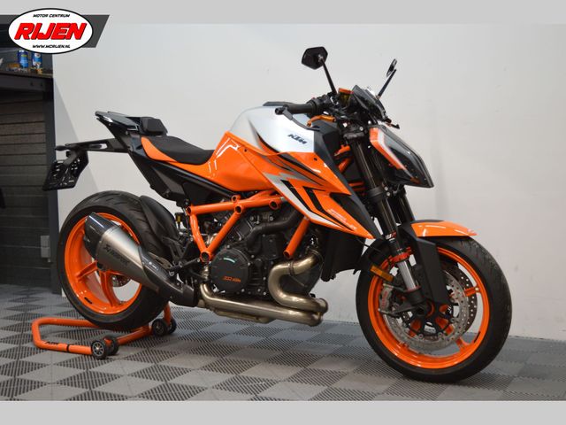 ktm - 1290-super-duke-r