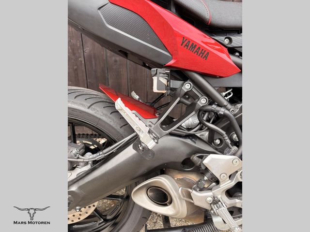 yamaha - tracer-9