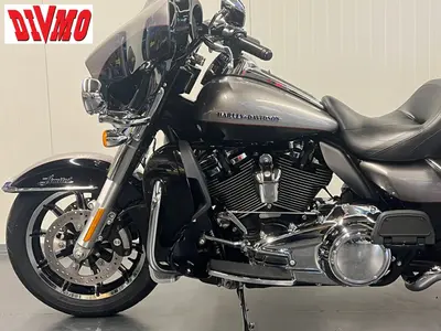 HARLEY-DAVIDSON ELECTRA GLIDE ULTRA LIMITED FLHTK – foto 4