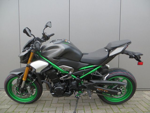 kawasaki - z900-se