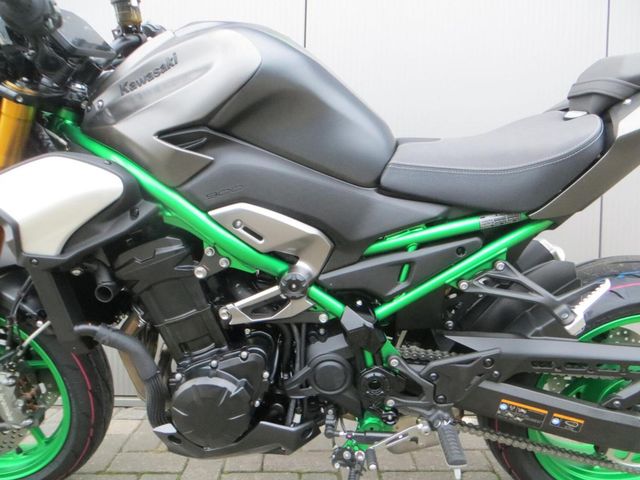 kawasaki - z900-se