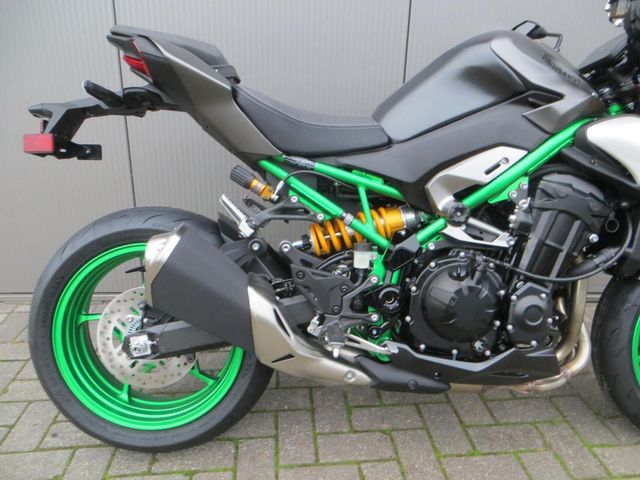 kawasaki - z900-se
