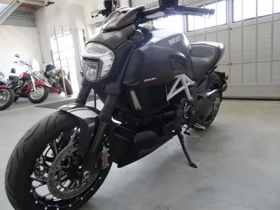 DUCATI DIAVEL CARBON – foto 3
