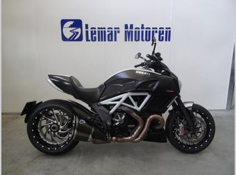 Ducati Diavel Carbon 2014 occasion
