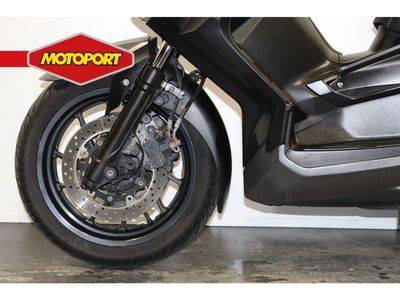YAMAHA X MAX 400 – foto 2